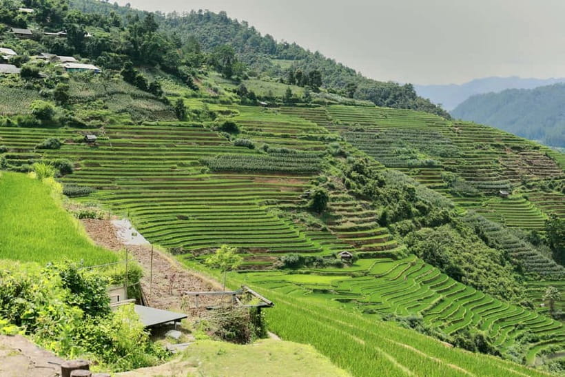 1-Day Sapa Long Trek - Rice Field Terrace, Ethnic Culture - Hmong clothing, indigo, and local craft