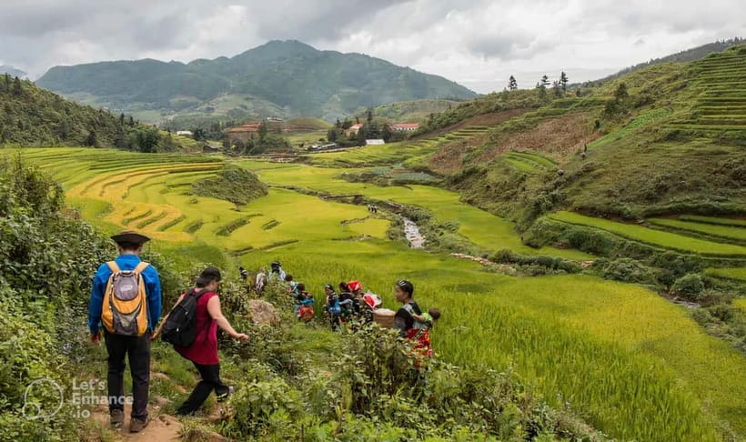 1-Day Sapa Long Trek - Rice Field Terrace, Ethnic Culture - Walking down into Muong Hoa Valley