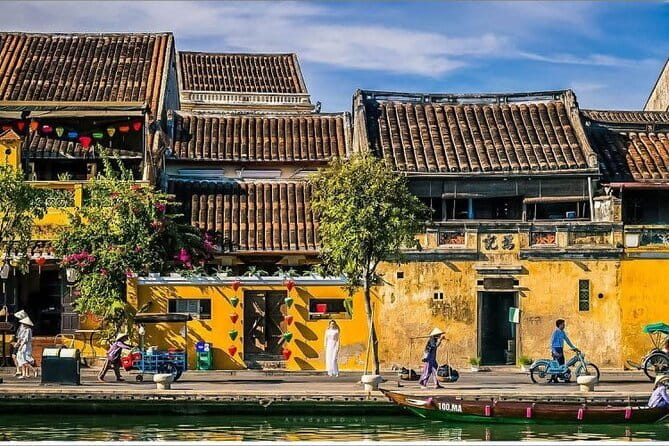 11-Day Itinerary through Vietnam: From North to South | Top 1 - Day 6: Hue’s imperial center and royal tombs