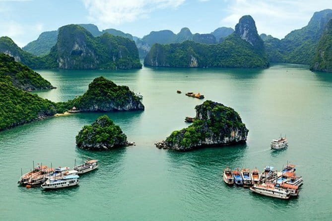 17-Day Vietnam Tour | Explore the Best Highlights of Vietnam - Ninh Binh combines temples, caves, and a steep viewpoint