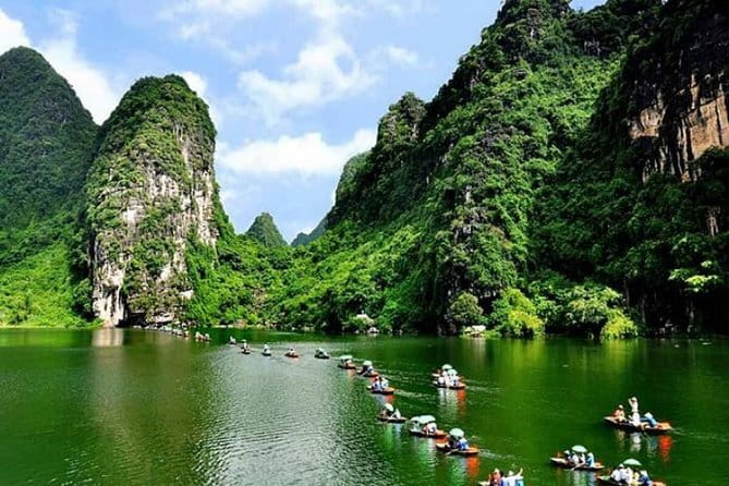 17-Day Vietnam Tour | Explore the Best Highlights of Vietnam - Lan Ha Bay brings an overnight cruise and an early sunrise