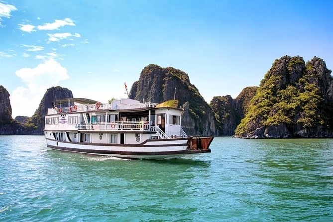 2-day Ha Long Bay Cruise included Transfer, Kayking and Swimming - Key points to know before booking
