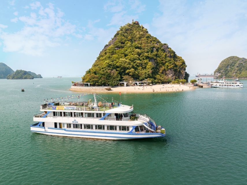 2-Day Ha Noi - Ninh Binh - Ha Long Bay Highlights Tour - Day 1: Hoa Lu and Vietnam’s first capital