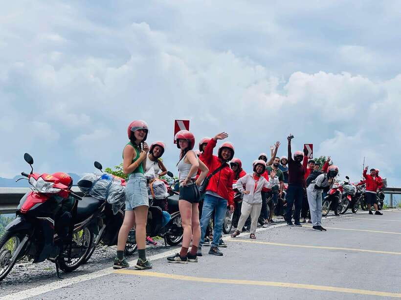 2-day Motorbike Ha Giang Loop Luxury Tour With Easy Rider - Bac Son Pass and the first views of the loop