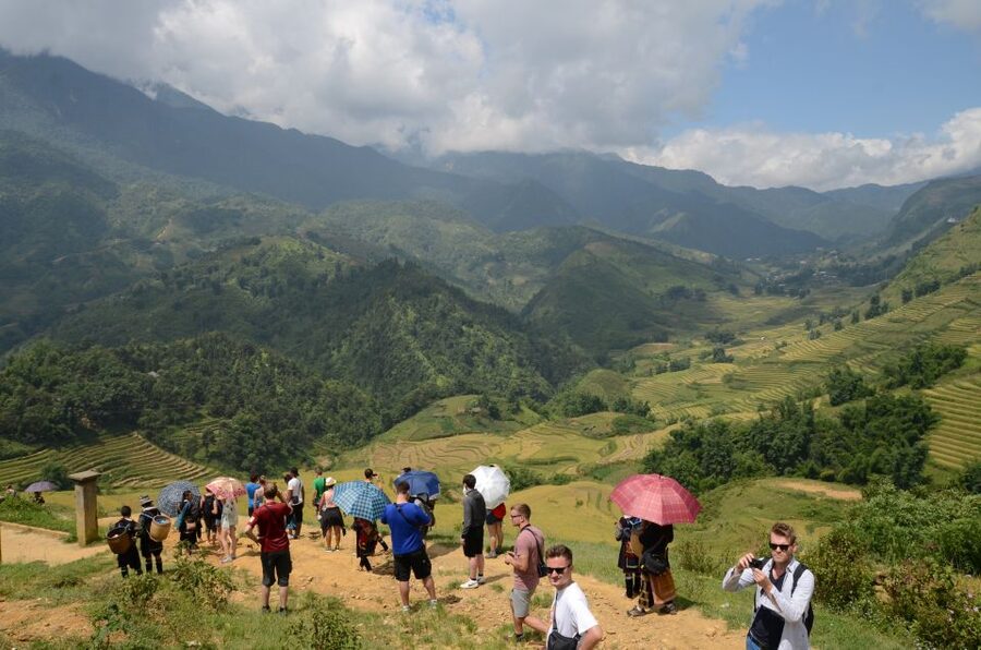 2-Day Sa Pa Ethnic Homestay Tour & Trek with Limousine Bus - Fitness, weather, and the right time to go