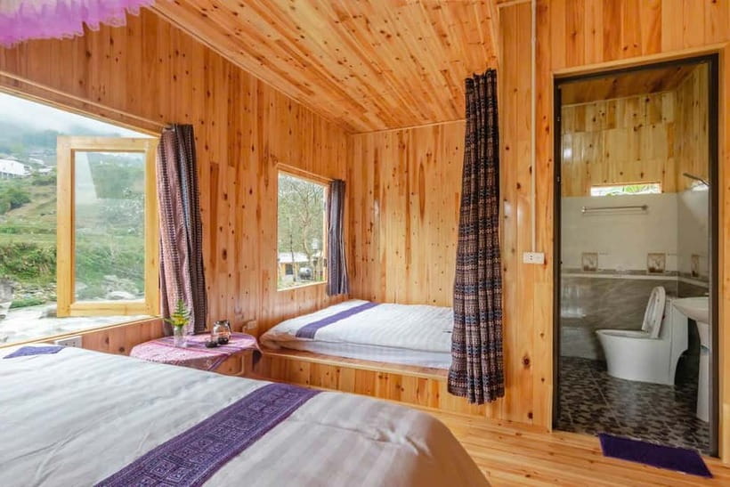 2-Day Sa Pa Ethnic Homestay Tour & Trek with Limousine Bus - Traditional clothing and village encounters