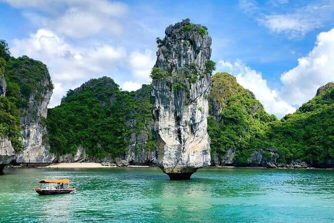 2 Days 1 Night Lan Ha, Ha Long Bay Tour With Licensed Guide - Food, comfort, and group size