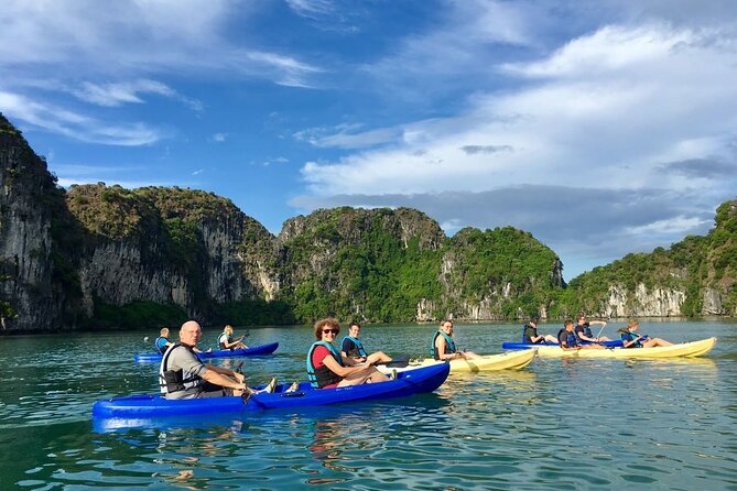 2 Days 1 Night Overnight on Cruise in Halong Bay - Sunset, cooking class, and the overnight boat