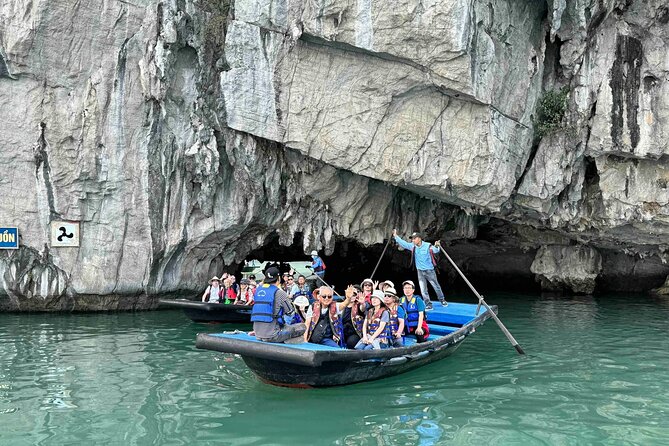 2 Days 1 Night Overnight on Cruise in Halong Bay - Surprising Cave at 8:00 a.m.