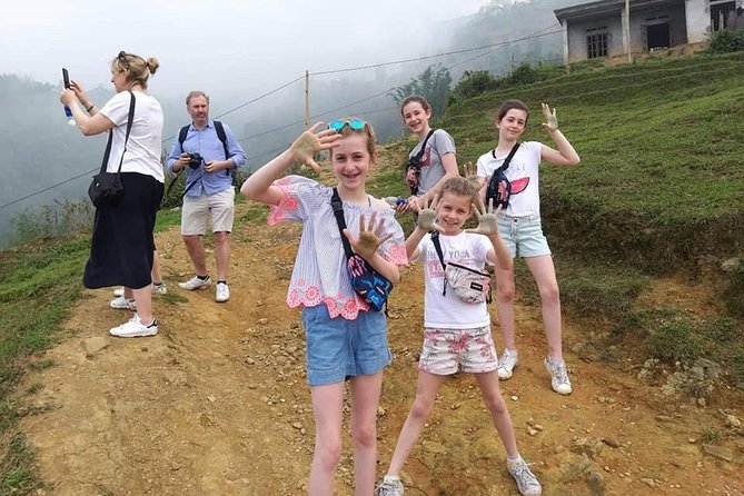 2 days AMAZING trekking Sapa from Hanoi with various options - Getting from Hanoi to Sapa by overnight train