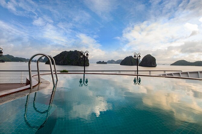 2-Days Aspira Cruise Tour around Hanoi- Halong- Lan Ha Bay - Dark and Light Cave: paddle or ride