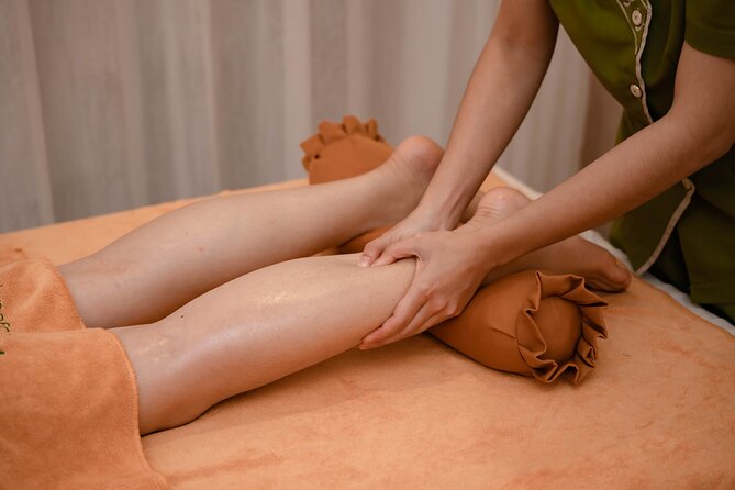 2 Hours Special Massage Package in Rora Spa - Your first steps: the herbal foot bath