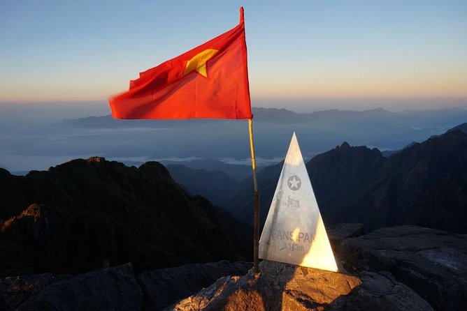 2-Night Sapa Tour with Fansipan Peak by Bus from Hanoi - From Hanoi’s Old Quarter to Sapa by sleeping bus