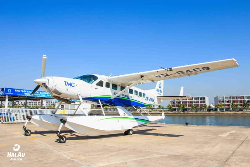 25 minutes sightseeing flight in Halong Bay by Seaplane - Timing, language, and the small-group setup