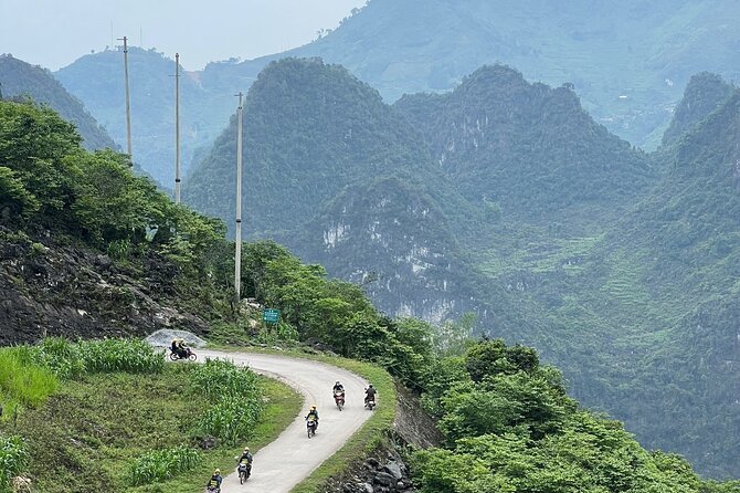 2D1N LOOP TOUR WITH EASYRIDERS 150CC (small group 5-10 PAX) - From Ha Giang to Tam Son