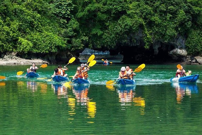 3-Day Cruise on Ha Long Bay with Kayaking, Swimming, Cooking Class,... - Sung Sot Cave, Ha Long Bay’s big showpiece
