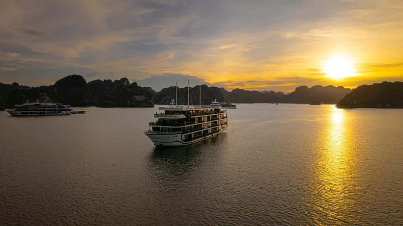 3-Day Lan Ha Bay & Viet Hai 5★ Cruise + Free Hanoi Pickup - Ba Trai Dao, kayaking, and beach time