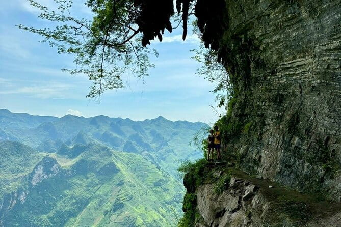 3 Days All Inclusive Strawberry Ha Giang Small Group Tour - Day three: Ma Pi Leng Pass and the Nho Que River