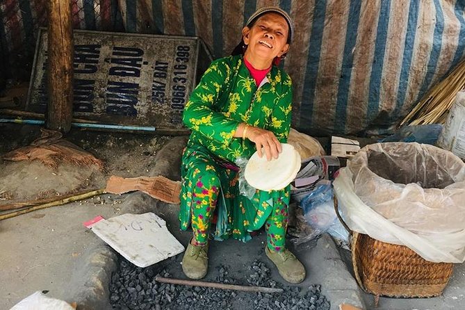 3D2N PRIVATE CAR TOUR + ENGLISH SPEAKING DRIVER (Private rooms) - Meeting Red Dao, Hmong, and Tay communities