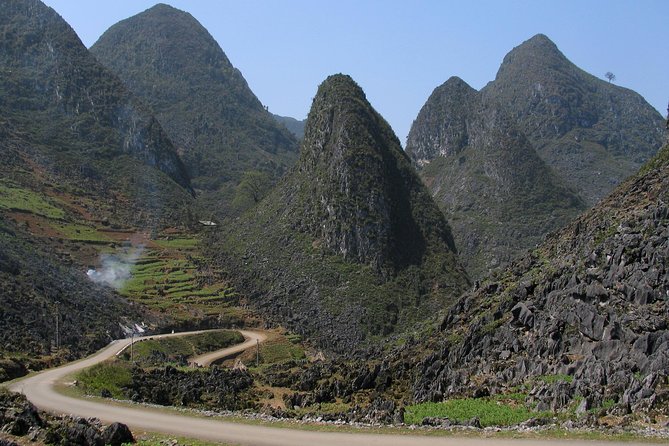 3D2N TOUR WITH EASYRIDERS 150cc (group 4-10Pax + private rooms) - Day 1: Ha Giang to Du Gia through Bac Sum Pass
