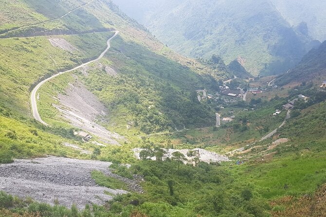 4 Days 3 Nights Ha Giang Easy Driving Motorbike Tours - Day four: Du Gia, Lung Tam, and the return to Ha Giang