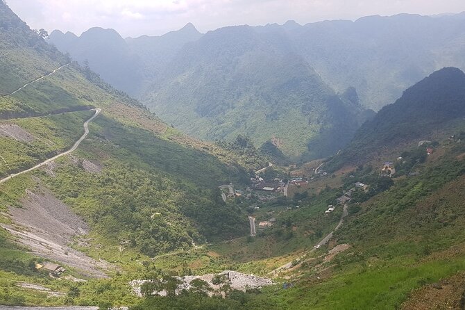 4 Days 3 Nights Ha Giang Easy Driving Motorbike Tours - What the easy rider arrangement really means