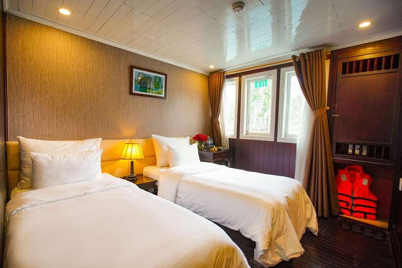 4-star Halong Paloma Cruise 2D1N Trip - Packing, cooking, and the return to Hanoi