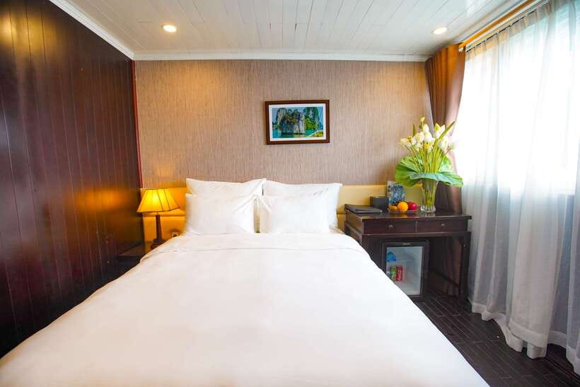 4-star Halong Paloma Cruise 2D1N Trip - Is $181 per person good value?