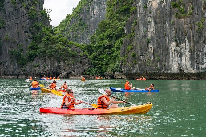 7 Days Vietnam Travel (Hanoi- Ninh Binh - Sapa - Ha Long) - Day 4: Fansipan by cable car, then back to Hanoi