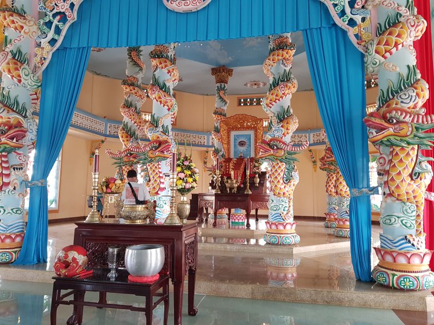 7-hour Datanla waterfall, Clay Tunnel and Holy See temple - Cao Dai Temple, a small Holy See in Da Lat