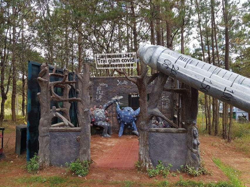 7-hour Datanla waterfall, Clay Tunnel and Holy See temple - Lam Vien Square beside Xuan Huong Lake