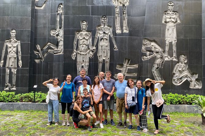 All-in-One Hanoi Walking Tour Through a Train Street - Ngoc Son Temple and Hoan Kiem Lake