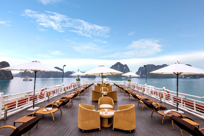 All Inclusive 3-Day 2-Night explore Ha Long Bay with Au Co Cruise - Day two: kayaking, Cua Van, and time on deck