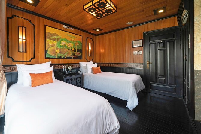 All-inclusive in Lan Ha Bay for 2Days 1 Night with many options - Early morning at Dark and Light Cave