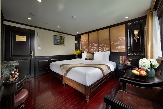 Athena Royal Cruise - Luxury Halong Bay Overnight Cruise 2D1N Tour - Returning to port and back to Hanoi