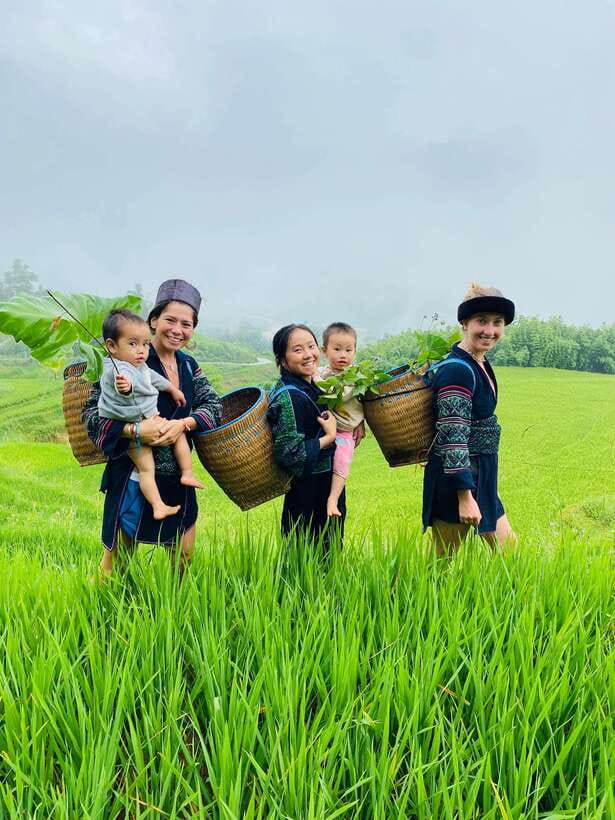AUTHENIC 2D1N Trek & Bungalow Retreat with Dinh Hmong Family - Lunch with a Hmong family