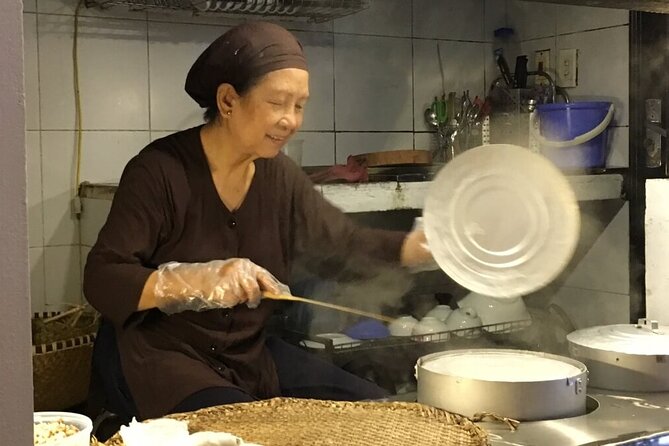 Authentic taste of Hanoi, food tour with a local foodie - Who should book this food tour?