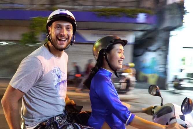 Award-winning Saigon Food Tour with GirlPower Drivers | KissTour - A Saigon food night on two wheels