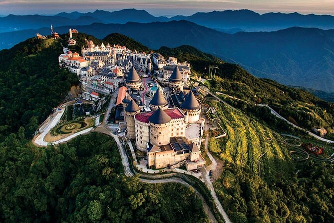 Ba Na Hills & Golden Bridge Tour from Da Nang - Is the tour manageable for most people?