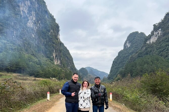 Ban Gioc Waterfall - Angel Mountain By Car Small Group - At a glance