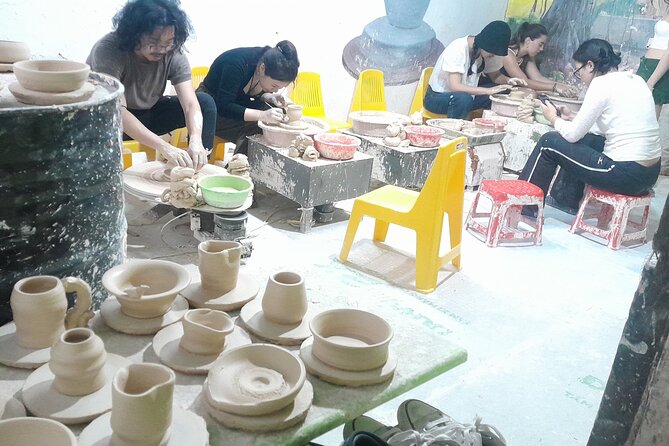 Bat trang Pottery Class in Hanoi Old Quarter/Handmade experience - A Bat Trang pottery class without leaving central Hanoi