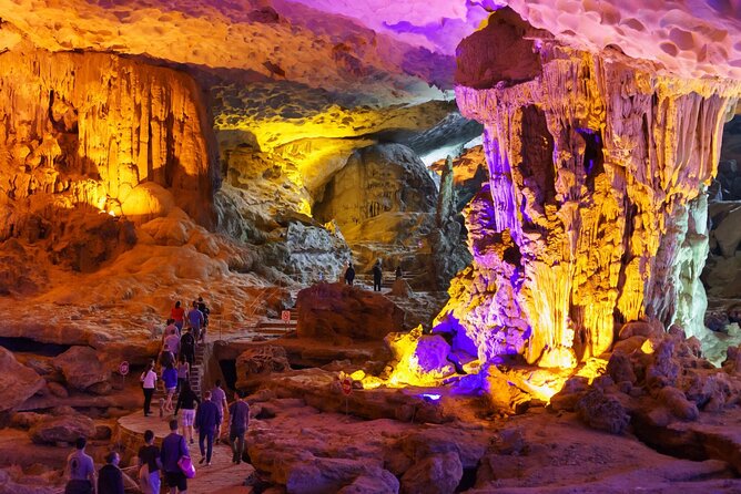 Best Halong 5 star Day Trip, inclusive,buffet,cave,kayak,transfer - Seafood lunch and the onboard sunset party
