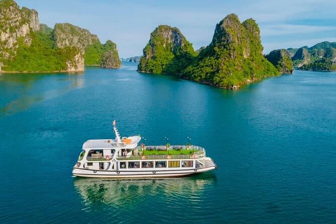 Best Halong Bay Tour One Day On Luxury Cruise 6 Hours Cruising - Ti Top Island and the 360-degree view