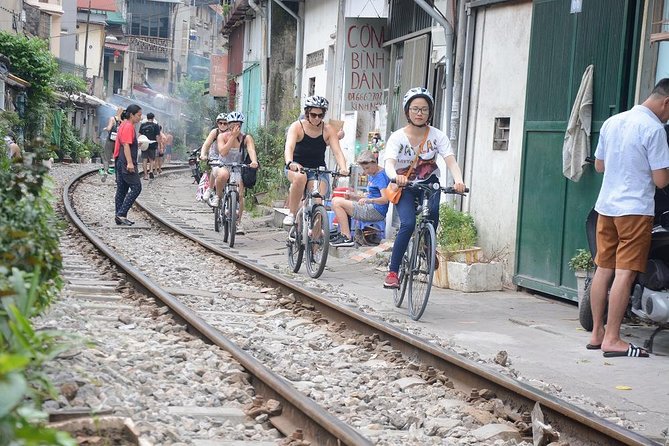 Bicycle Tours Hanoi: Half Day Hanoi City Bicycle Tours - Along the old Reunification railway