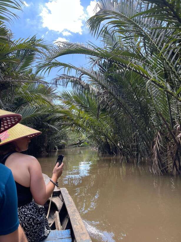 Can Tho: Floating Market, Canal, Cacao Farm & Mekong' Life - From rice flour to noodles