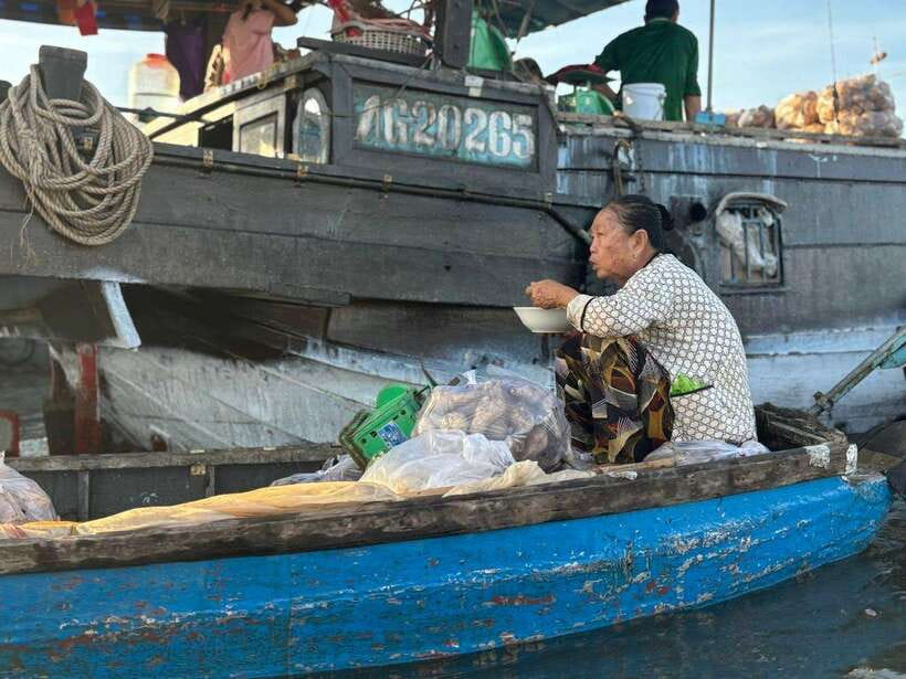 Can Tho: Floating Market, Canal, Cacao Farm & Mekong' Life - Quiet canals lined with water coconut palms