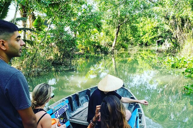 Can Tho: Floating Market & Mekong's Legacy( About 6 Pax) - Into the small canals and a riverside village