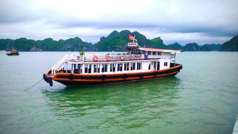 CAT BA :2D1N Lan Ha bay-Ha Long bay with Plankton Excursion - What the $110 price really covers