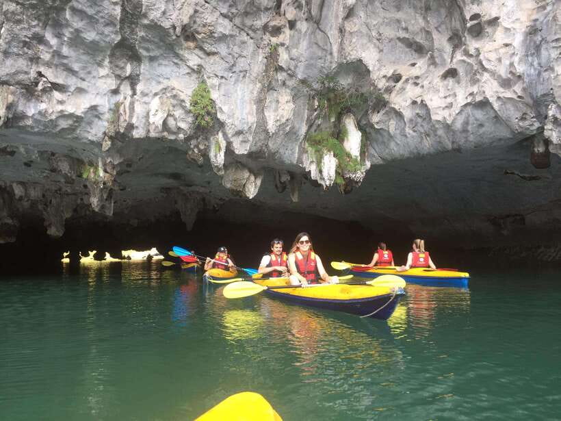 Cat Ba: Lan Ha, HaLong bay full day- biking, kayaking, lunch - The quiet ride toward Viet Hai