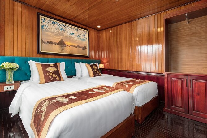 CozyBay Boutique 2D1N Kayak, Swiming ,Titop, Cave, Expressway way - What you are really buying for $122